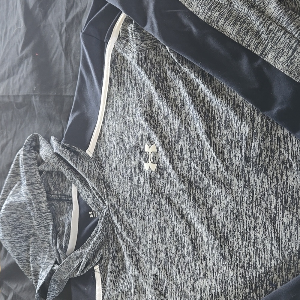 Under Armour Gray and Navy Men's Hoodie - Picture 4 of 13